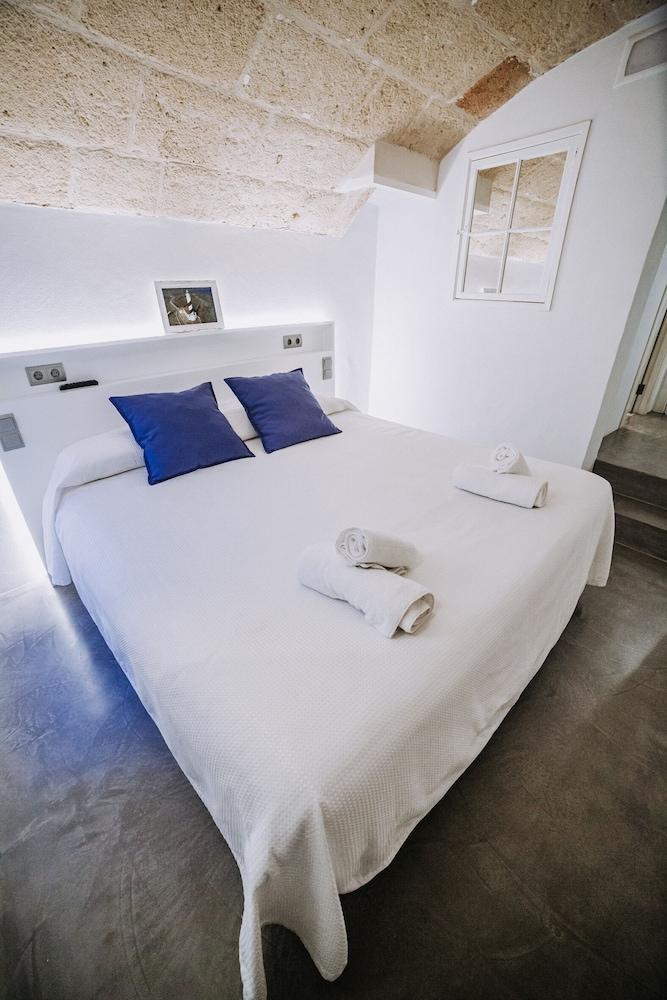 Petit Hotel 5 Fars (Adults Only) Ciutadella  Exteriör bild