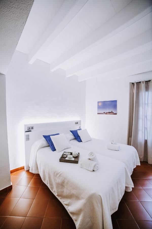 Petit Hotel 5 Fars (Adults Only) Ciutadella  Exteriör bild